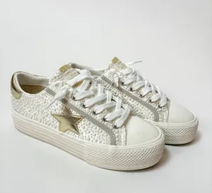 Amaze Sneaker