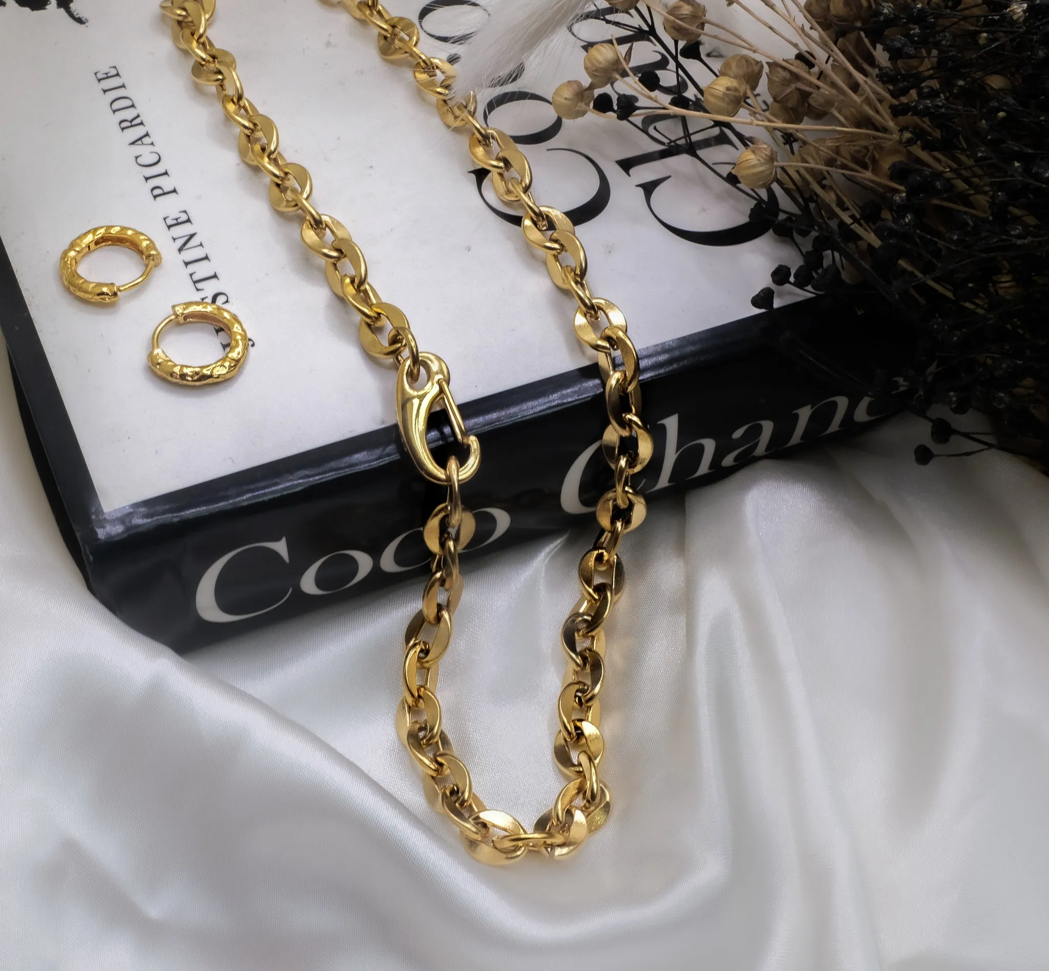 Athena Huggies - Gold