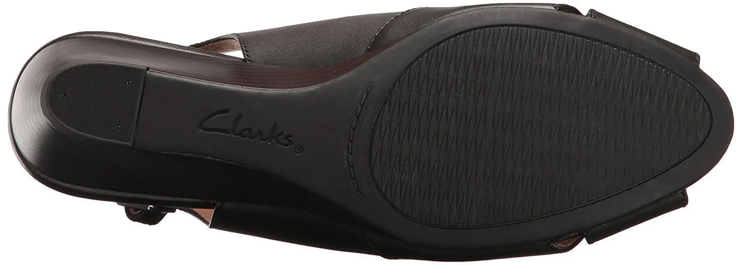 CLARKS Women's Brielle Kae Wedge Pump