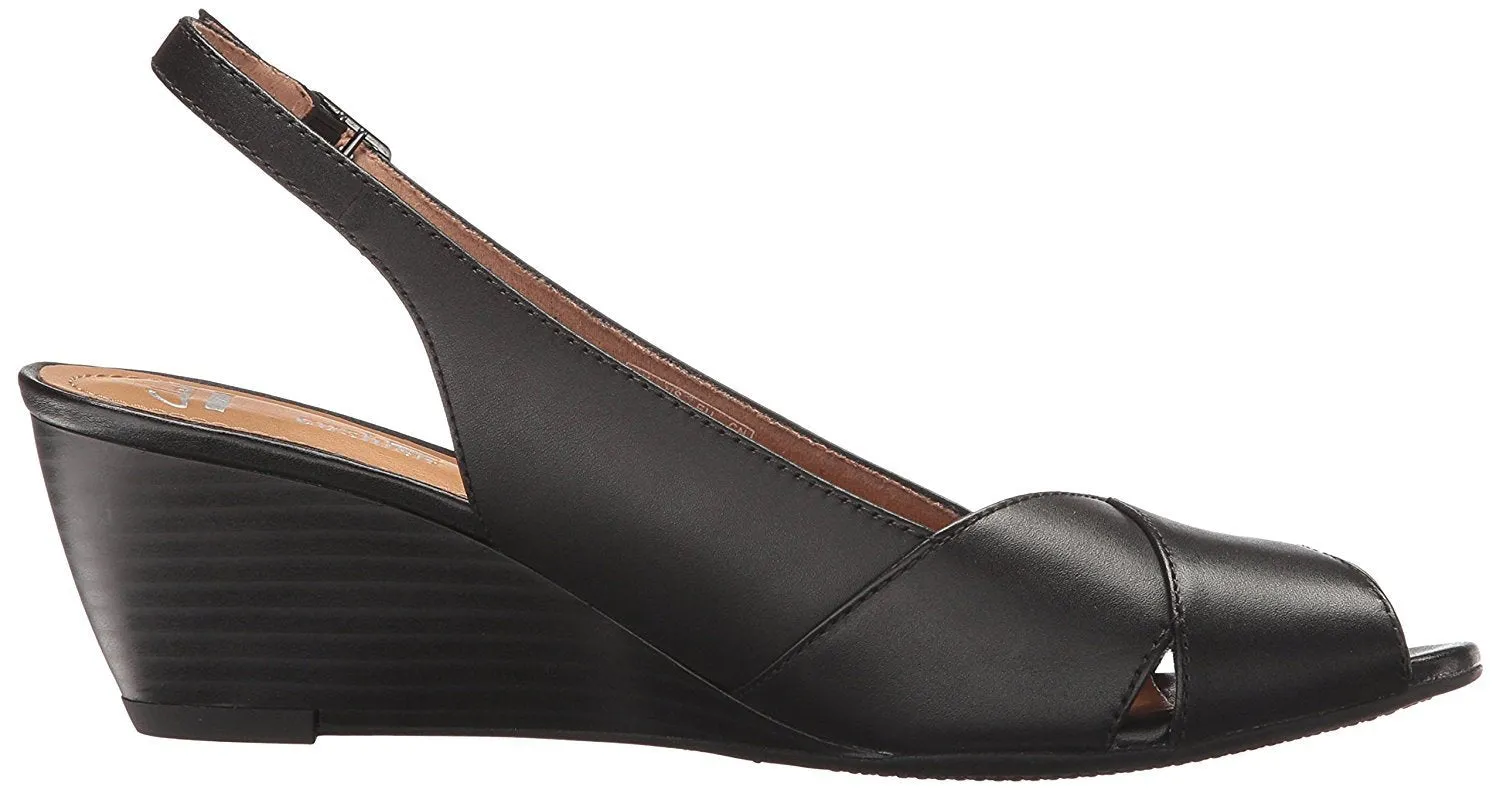CLARKS Women's Brielle Kae Wedge Pump
