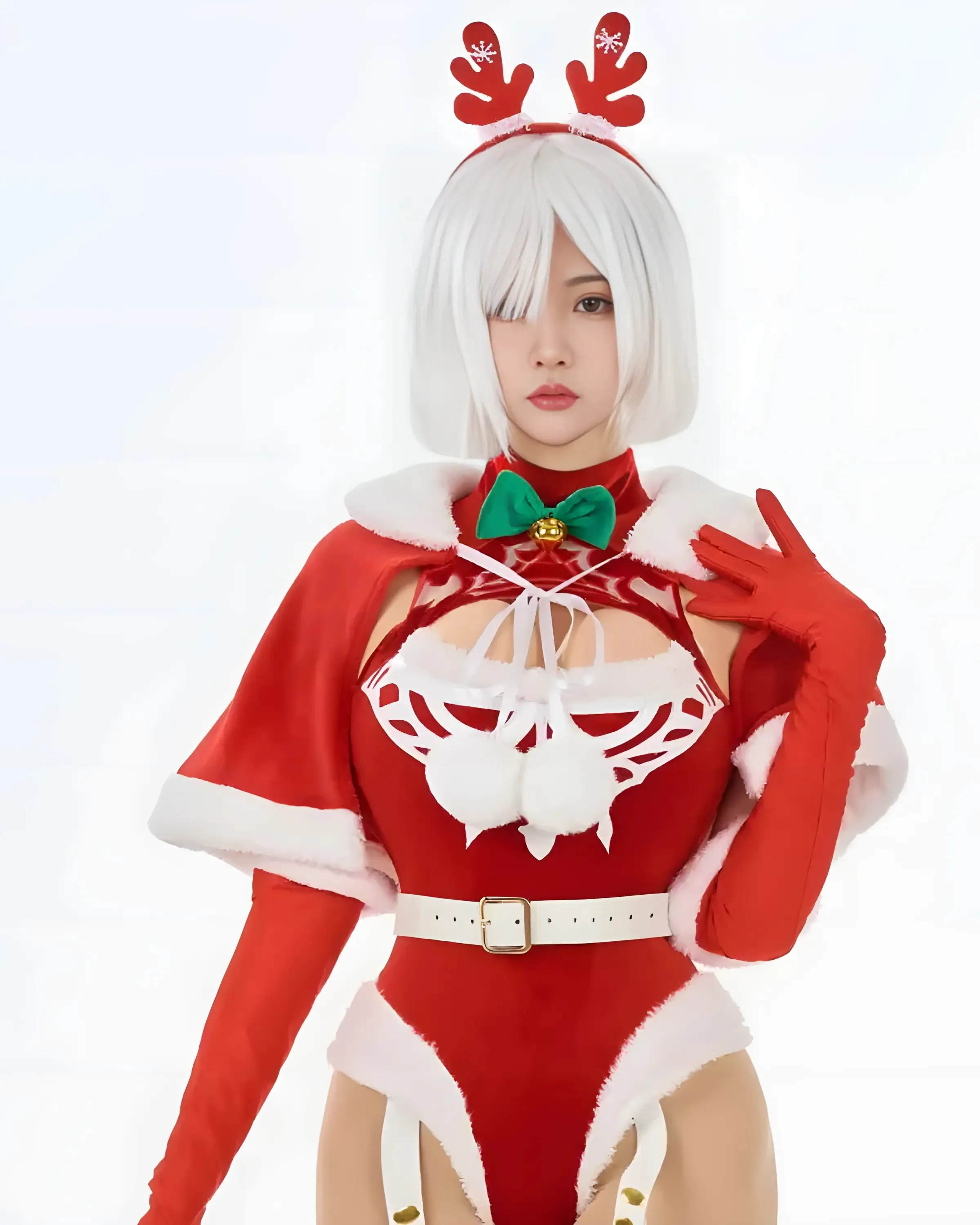 Holly's Festive Christmas Cosplay Set From Costume Glamour
