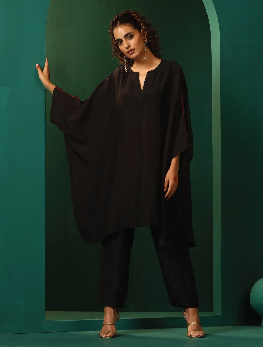 trueBrowns Black Silk Kaftan Pant Set