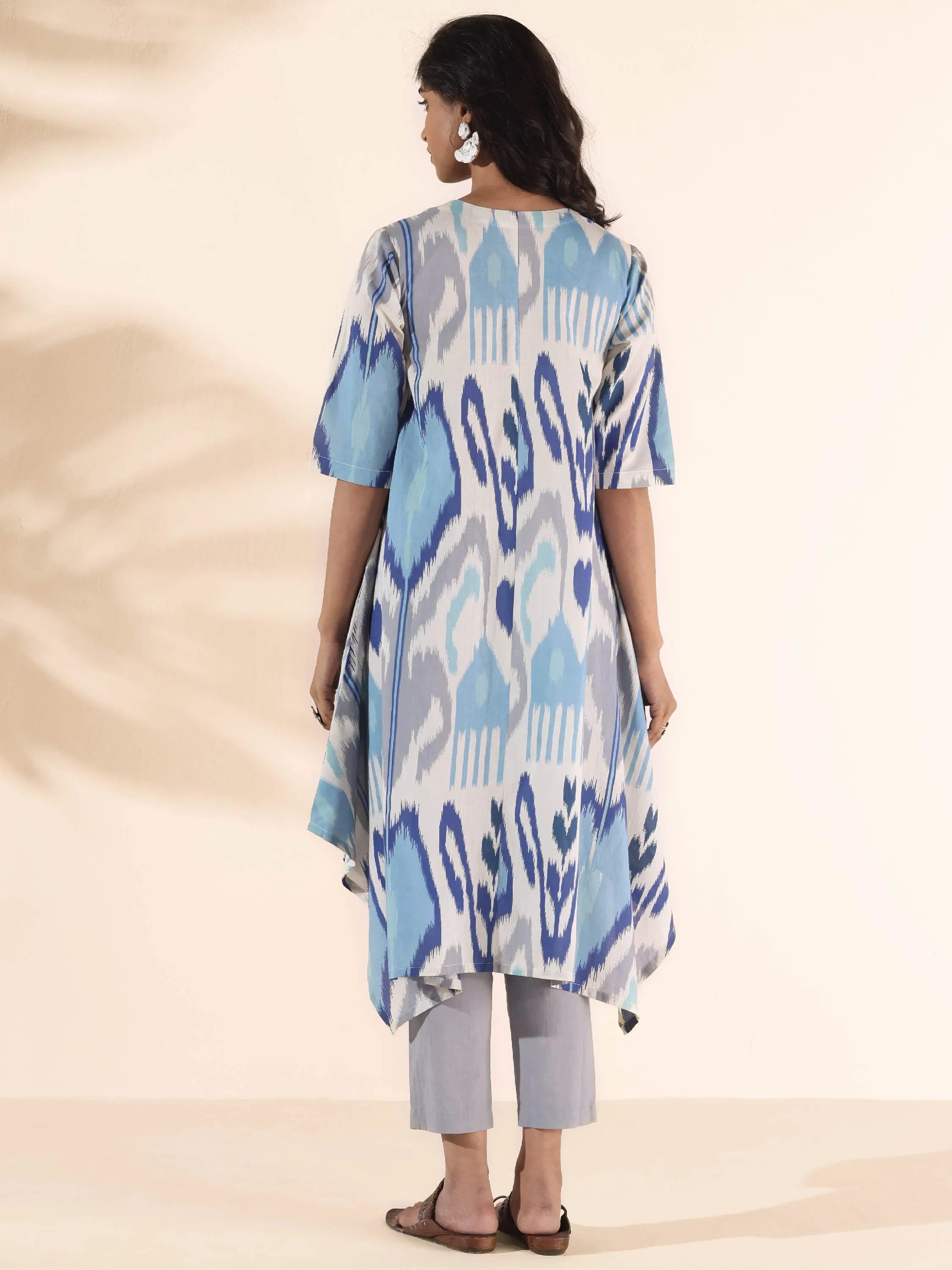 trueBrowns Blue Cotton Ikat Flared Kurta Pant Set